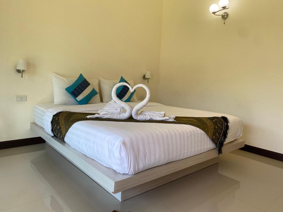 Malee Sirin Old Town Hotell Ko Lanta Eksteriør bilde