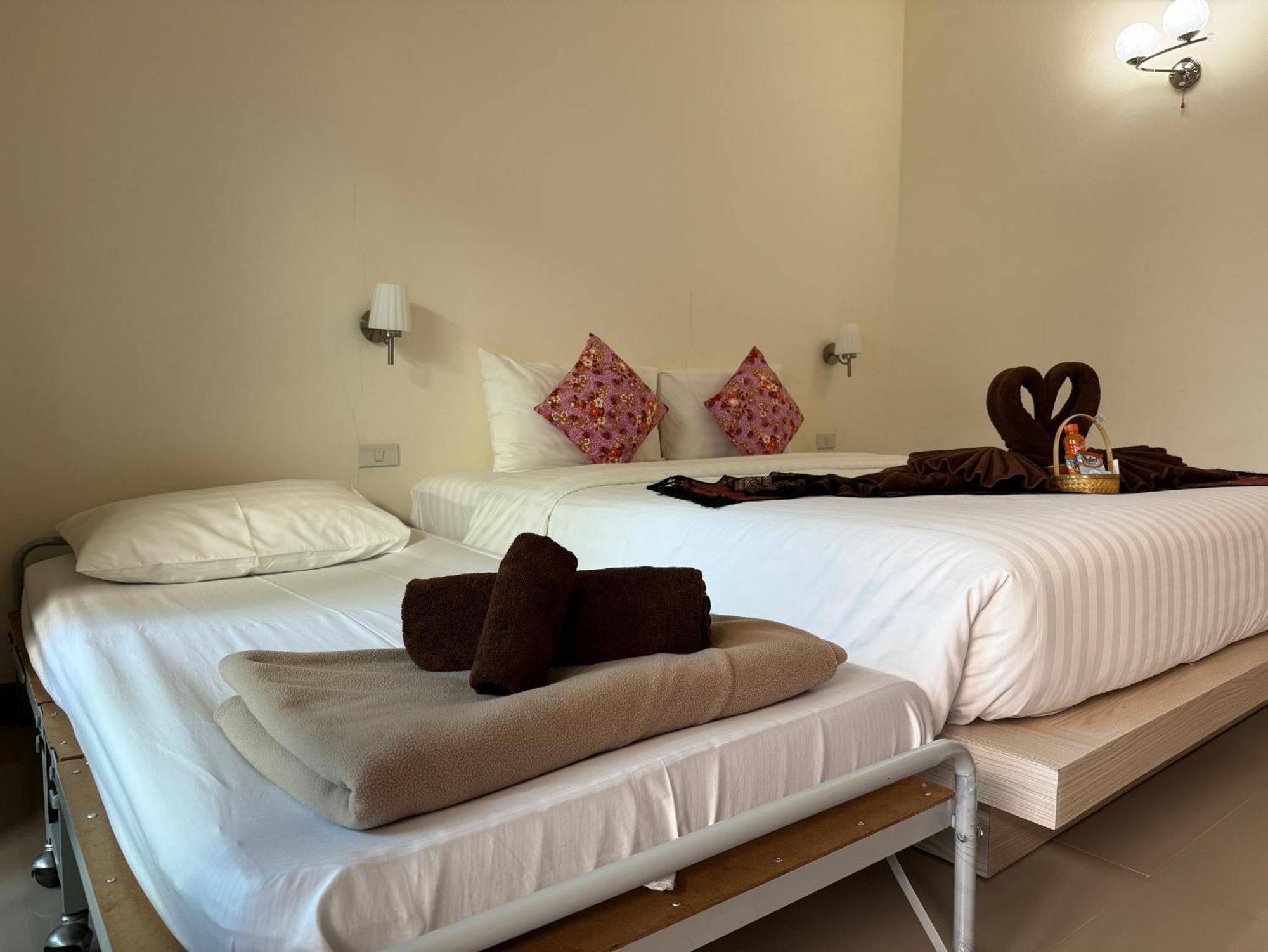 Malee Sirin Old Town Hotell Ko Lanta Eksteriør bilde